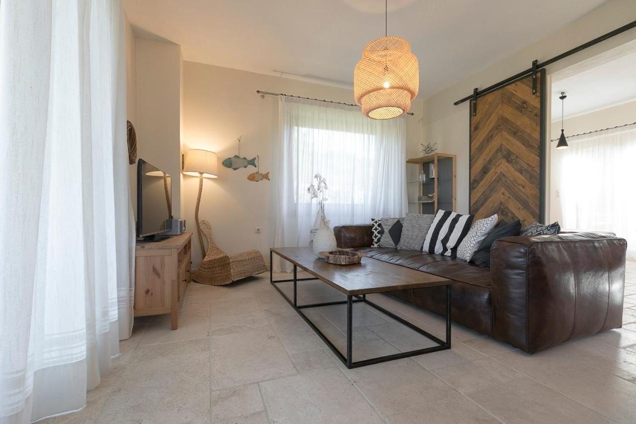 Villa Thelma, Trani Ammouda #Feelslikehome Ormos Panagias Exterior foto